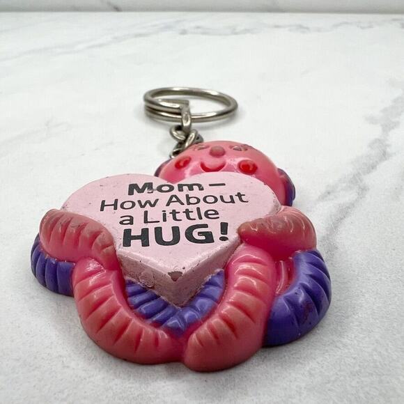 Octopus Baby Mom Hug Keychain Keyring - Picture 5 of 8